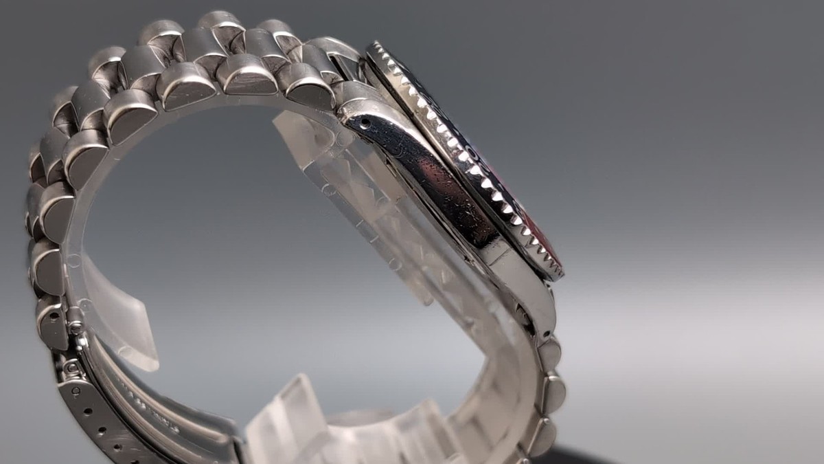 Zodiac 813.21.03 GMT Professional 200M Date Pepsi Quartz Men's