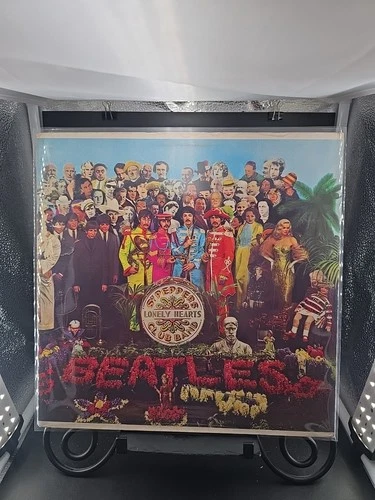 The Beatles Sgt Peppers Lonely Hearts 1976 LP Capitol SMAS2653 LA Reissue VG+/VG