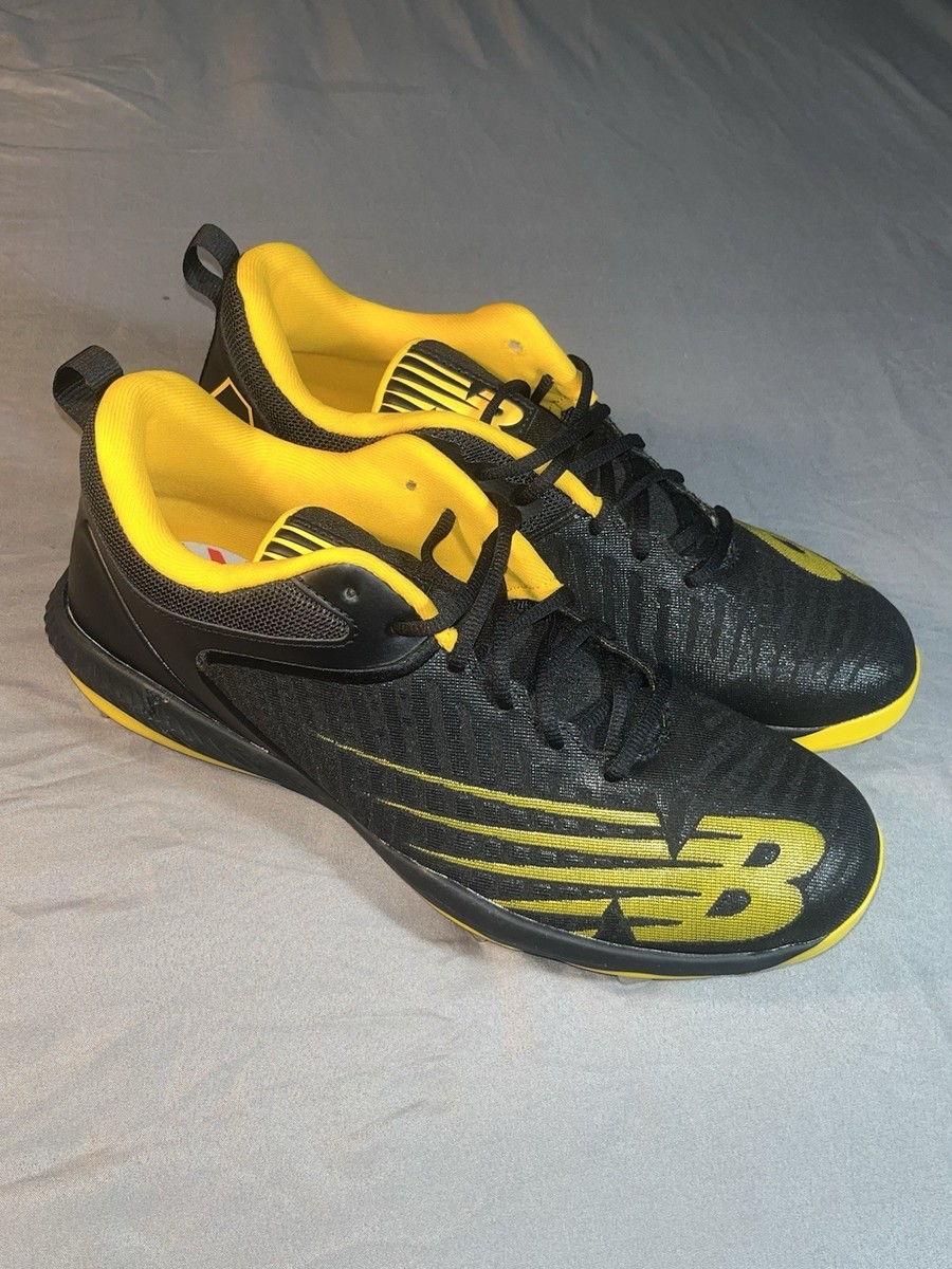 New Balance Men's Baseball Cleats Size 12 Black Yellow TPU Metal