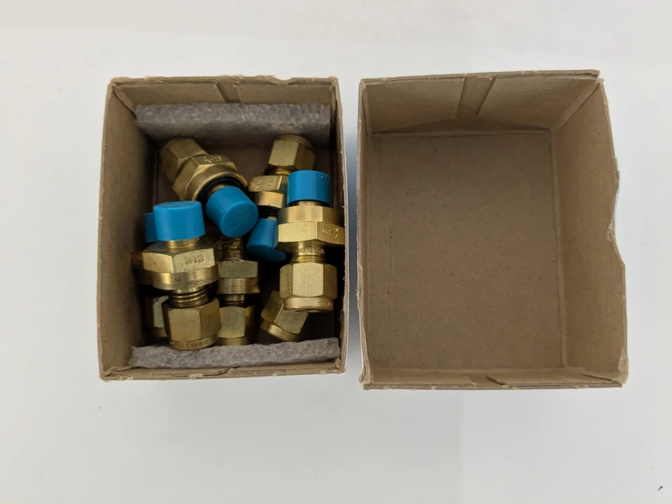 7 X Swagelok Brass B-400-1-0R 1/4" Tube X 7/16-20 Thread, Seal Straight Connect - Image 4 of 4
