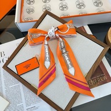 HERMÈS Orange Silk Satin Twilly Rectangle Sc...
