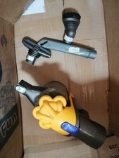 DYSON CORDLESS VACUUM CLEANER IN WORKING CONDITION PLEASE LOOK AT PHOTOS