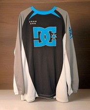 2010 DC Shoes Castle Jersey Long Sleeve Crew Embroidered Shirt Black Y2K Vintage