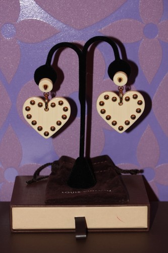 Louis Vuitton appuntamento enorme Dangle Orecchini a Bottone Cuore Spike *  LIMITATA * | eBay