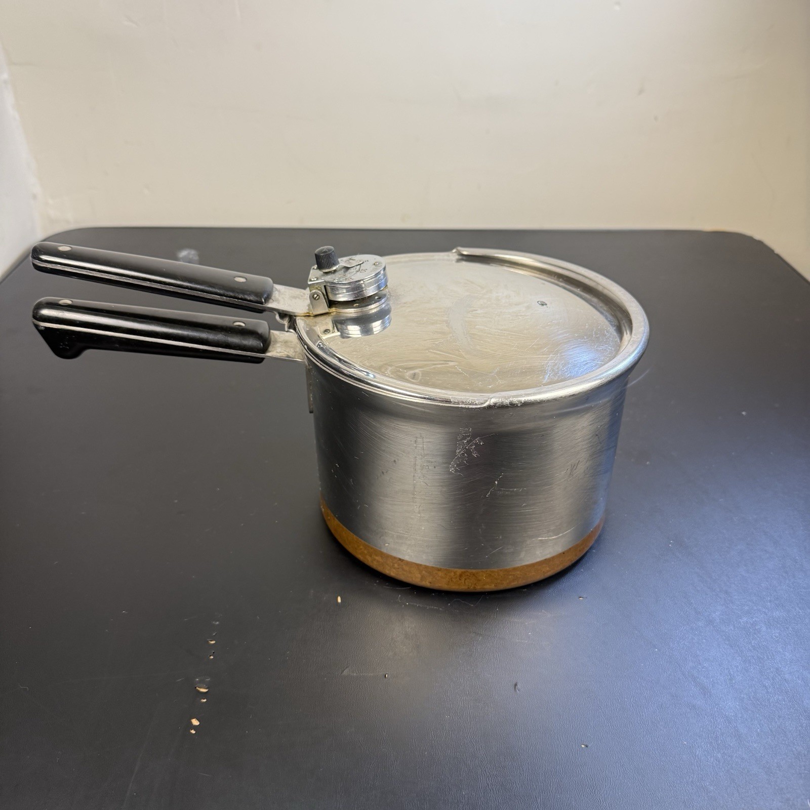 4 Qt. Pot Copper Clad Bottom