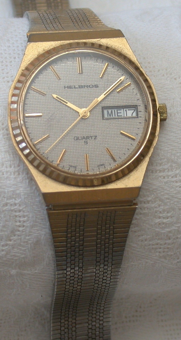 Vintage Helbros Quartz S Watch Mens Gold Tone Day Date Analog New Battery-Works