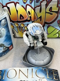 LEGO BIONICLE Lehvak 8564 Tahnok 8563 Kohrak 8565 2002 Toy Mini figures