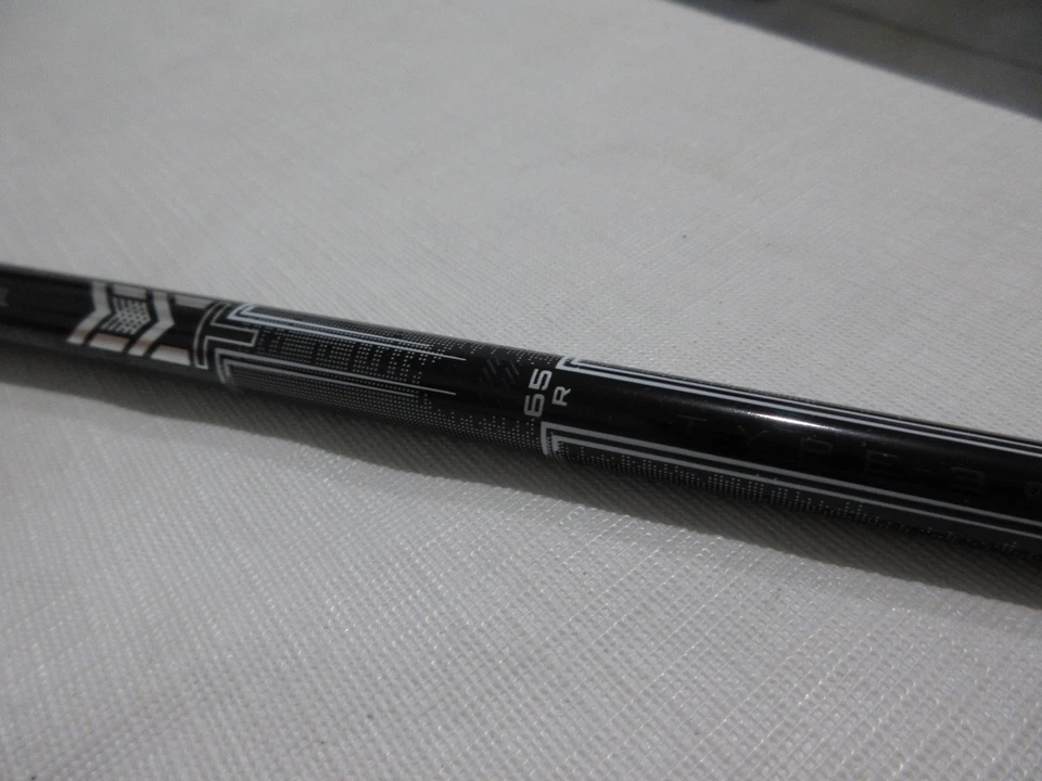 TaylorMade P790 23  4-iron - 21* - MMT 65 Regular Flex Graphite - NEW - Image 2 of 4