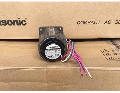 New Genuine   M6RX6GV4LGA AC motor *yt