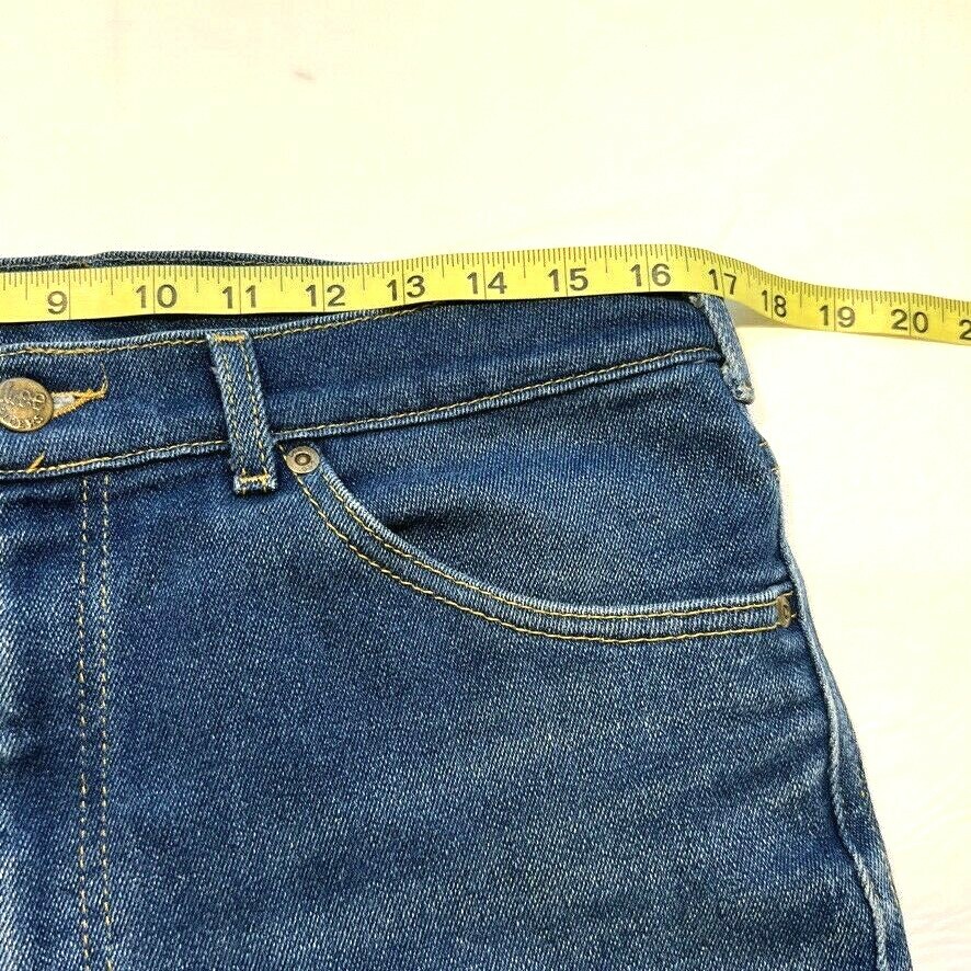 Vintage Lee Jeans Relaxed Fit Straight Leg USA Made Dark Blue