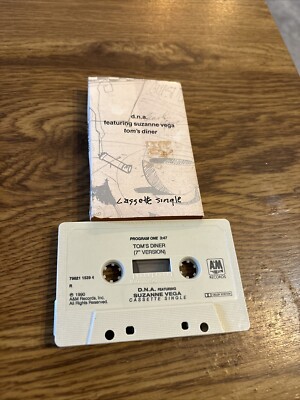 d.n.a. Featuring Suzanne Vega, Tom's Diner Cassette Single A&M 1990