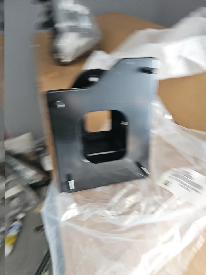 SUPPORTO PARAURTI POST SX KIA CEED 2013 86641A2000 - Immagine 3 di 4