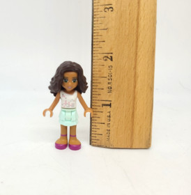 Lego Friends Sarah 3187 Mini Figure Andrea/Chloe Mix 