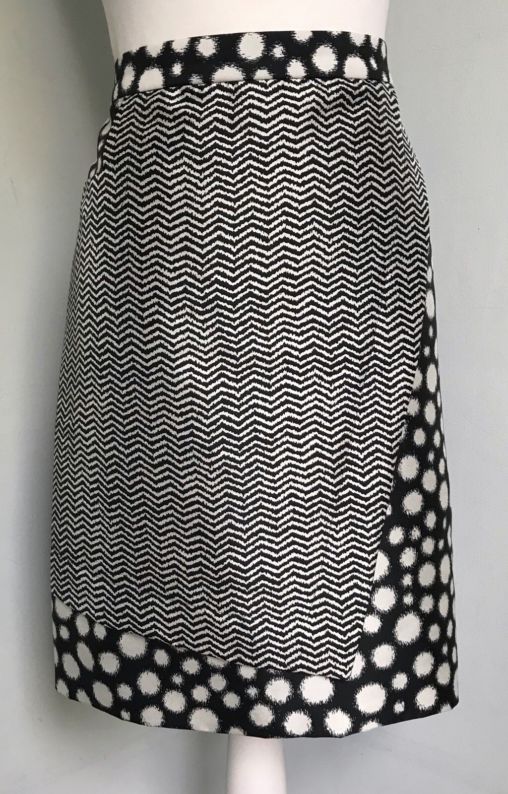 WHISTLES Black Ivory Mixed Print Wrap Skirt UK 16 Sil… Gem