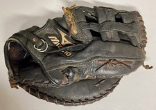 Mizuno GXF-51 MVP Game Ready 12.5  Baseball Softball First Base Mitt Right Throw