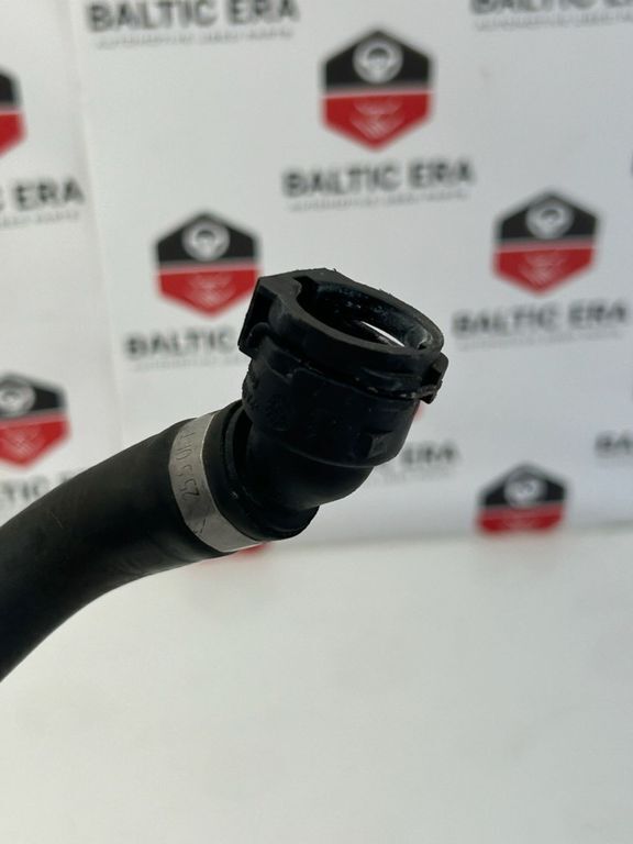 BMW 5 F10 F11 2011 Diesel engine water coolant pipe hose 8514245