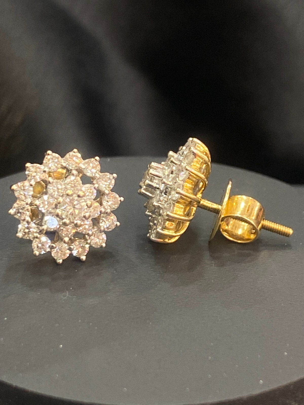 Real 1.40 Cts Round Brilliant Natural Diamonds Cluster Stud Earrings In 14K Gold