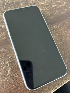 Apple iPhone 11 A2221 (CDMA + GSM) - 64GB - Weiß Ohne Simlock) (Dual-SIM)