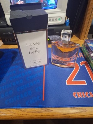 Lancome La Vie Est Belle L'Eau de Parfum Spray 3.4 oz (100 Ml) **Opened Box