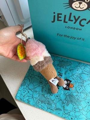  Amuseables Ice Cream Cone ぬいぐるみ Amuseables Ice Cream Cone - Official Jellycat