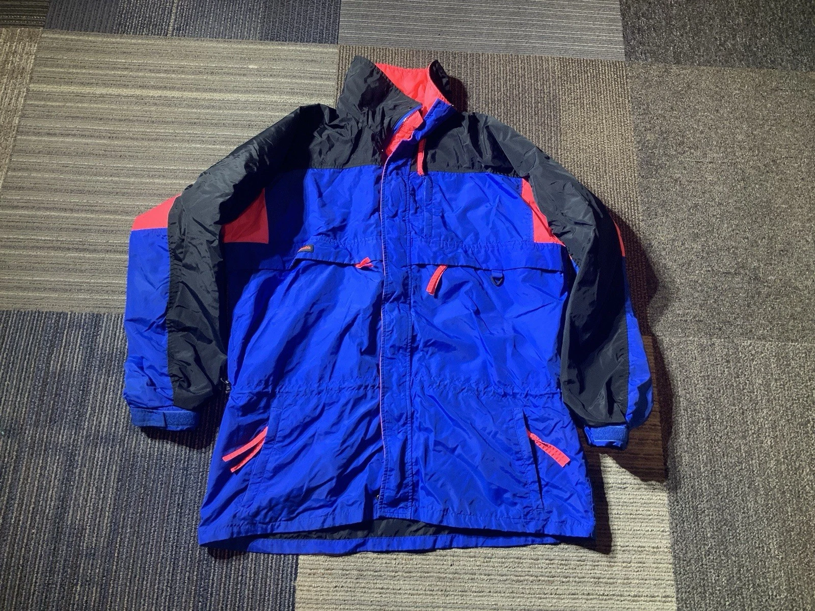 Vintage Men’s Columbia Gizzmo Size Large Tall Radial Sleeve Blue Pink Ski Jacket