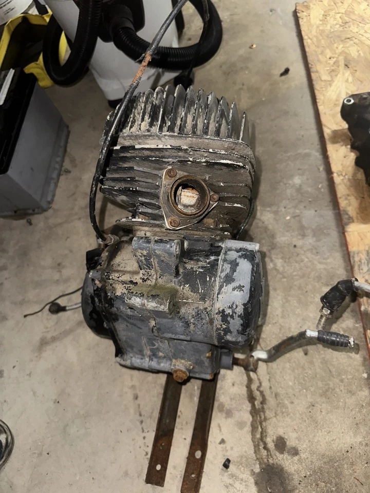 Двигатель 1976 Rm125 - Изображение 3 из 4