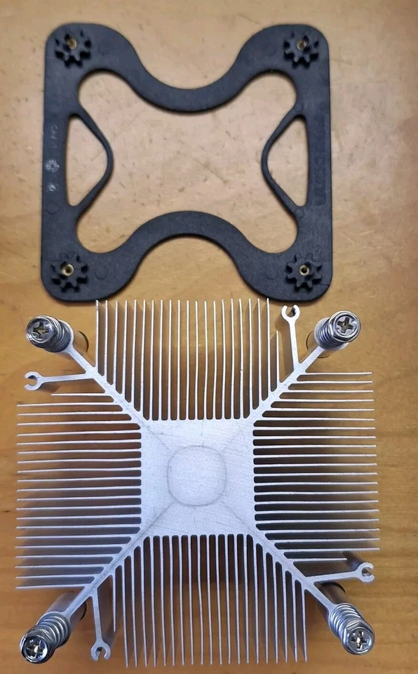 Lenovo P330 P300 P310 P320 E32 E31 Lenovo 63 H50-30g Fan Heatsink 03T9513 - Image 3 of 4