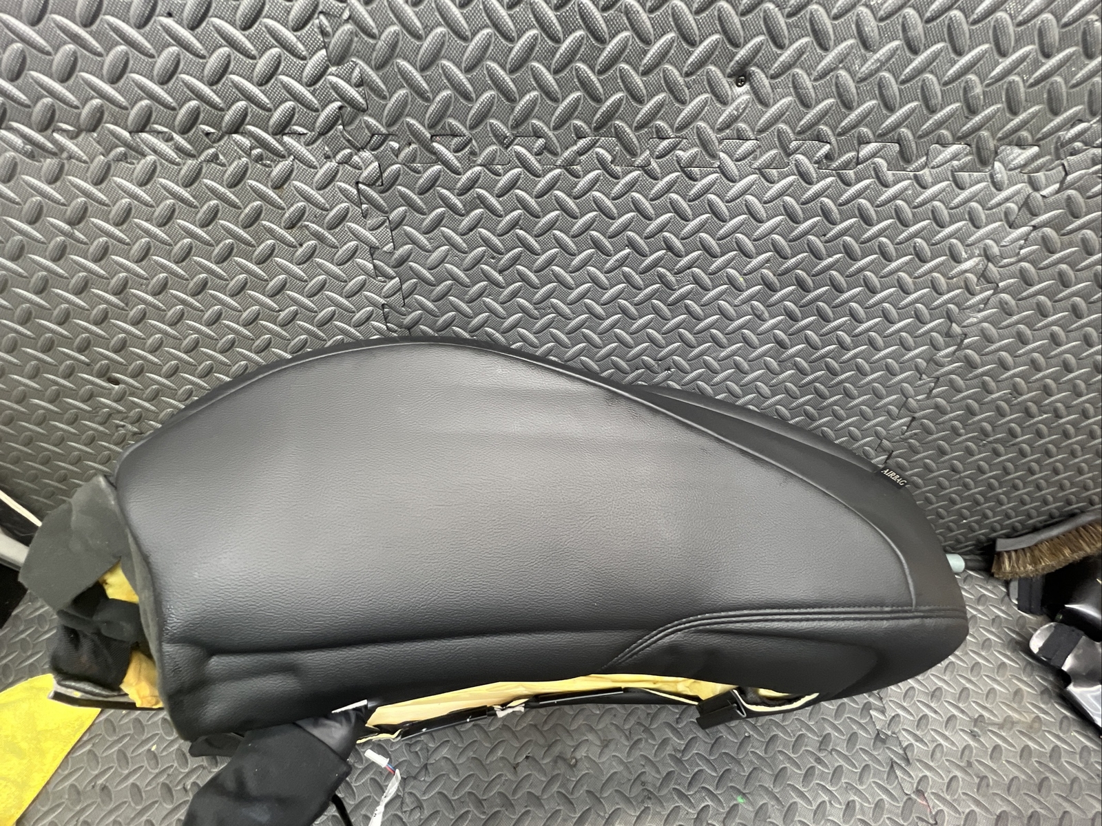 OEM 2014-2019 MASERATI GHIBLI SQ4 FRONT LEFT DRIVER UPPER SEAT CUSHION BACK