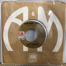 PARADE SUNSHINE GIRL THE RADIO SONG (AM8539)