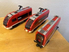 RARE 2010 Lego City (#7938) Passenger Train 100% Complete w/ Manuals Motors Work