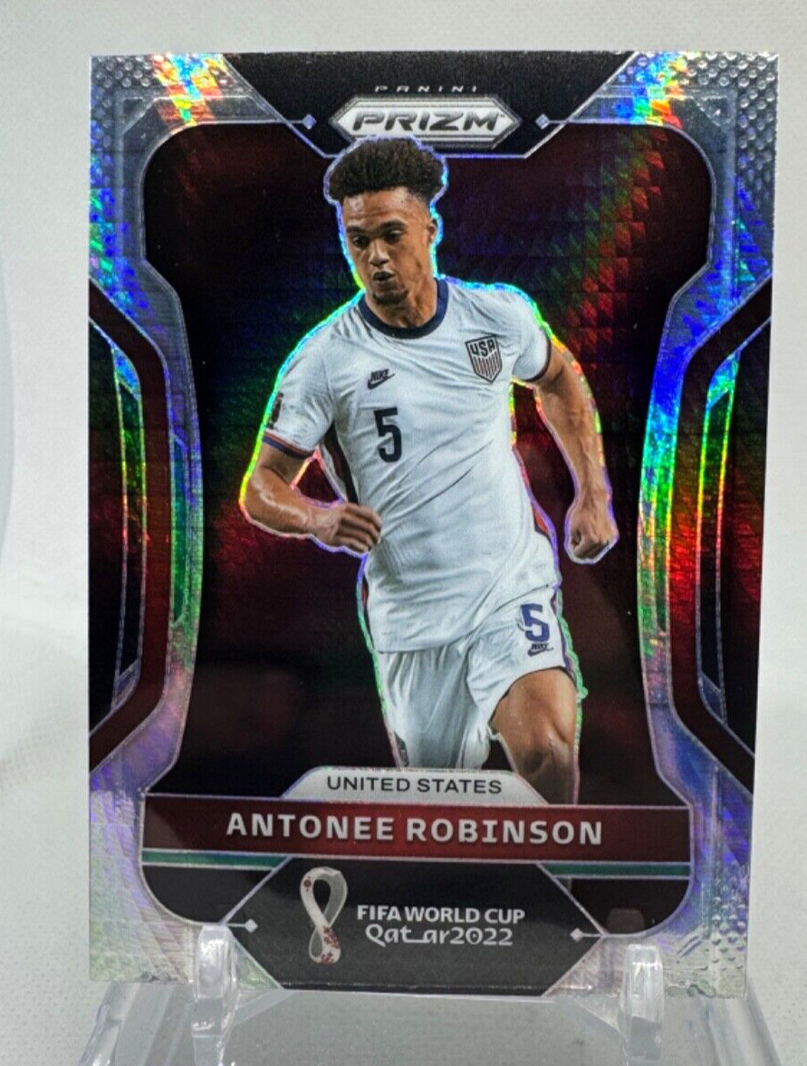 2022 Panini Prizm World Cup ANTONEE ROBINSON Hyper Prizm #199 USA