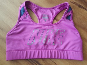 vintage nike sports bra