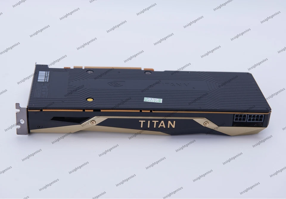 NVIDIA Titan V 12GB HBM2 Professional CUDA Graphics Card GPU 900-1G500-0000-RF2 - Image 3 of 4