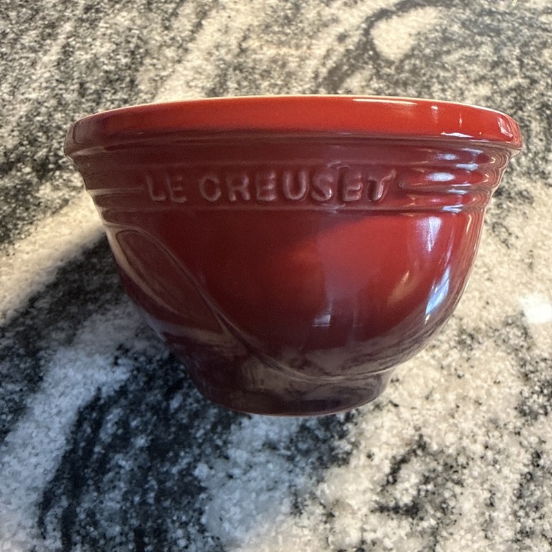 Le Creuset Cherry Red Cerise Bowl Stoneware with Ombre Finish  