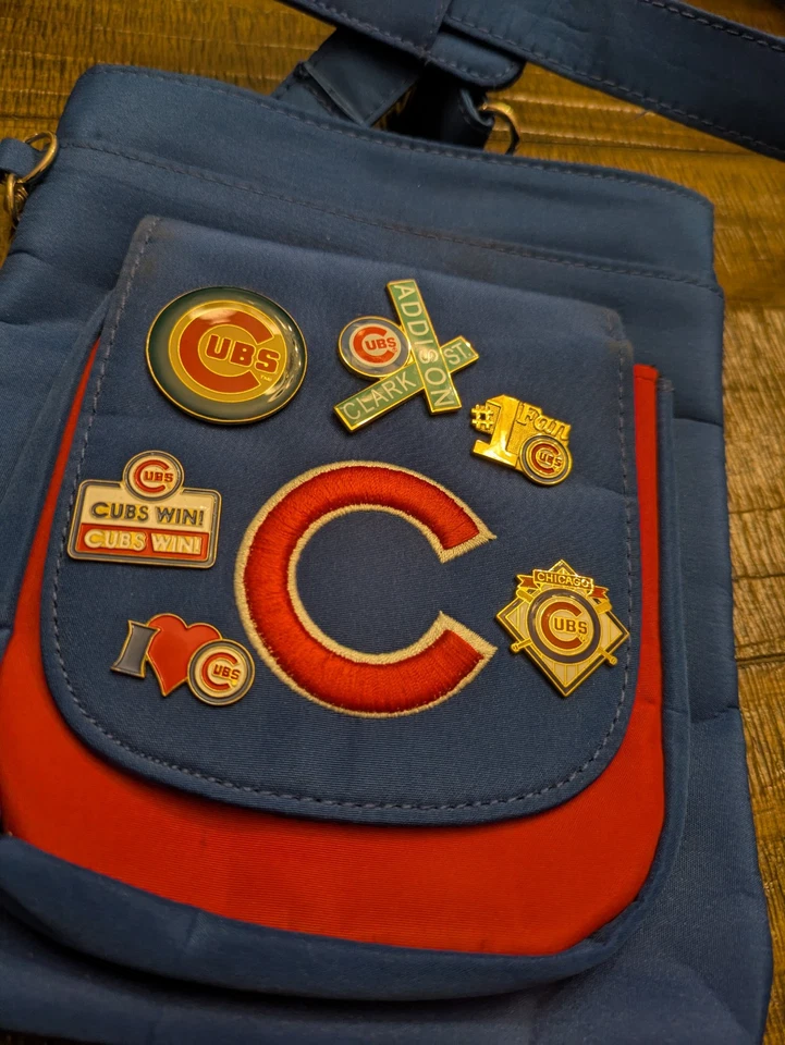 Chicago Cubs Fan Traveler Purse Bag With Vintage Pins - Image 2 of 4