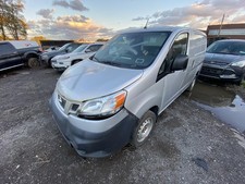 13 14 NISSAN NV 200 Front Door Glass Passenger Side Right