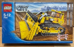 LEGO 7685 Dozer City 2009