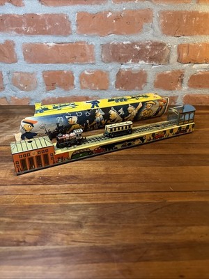 Vintage US Zone German Arnold Train Track Tin Litho Mechanical Wind Up Toy W Box