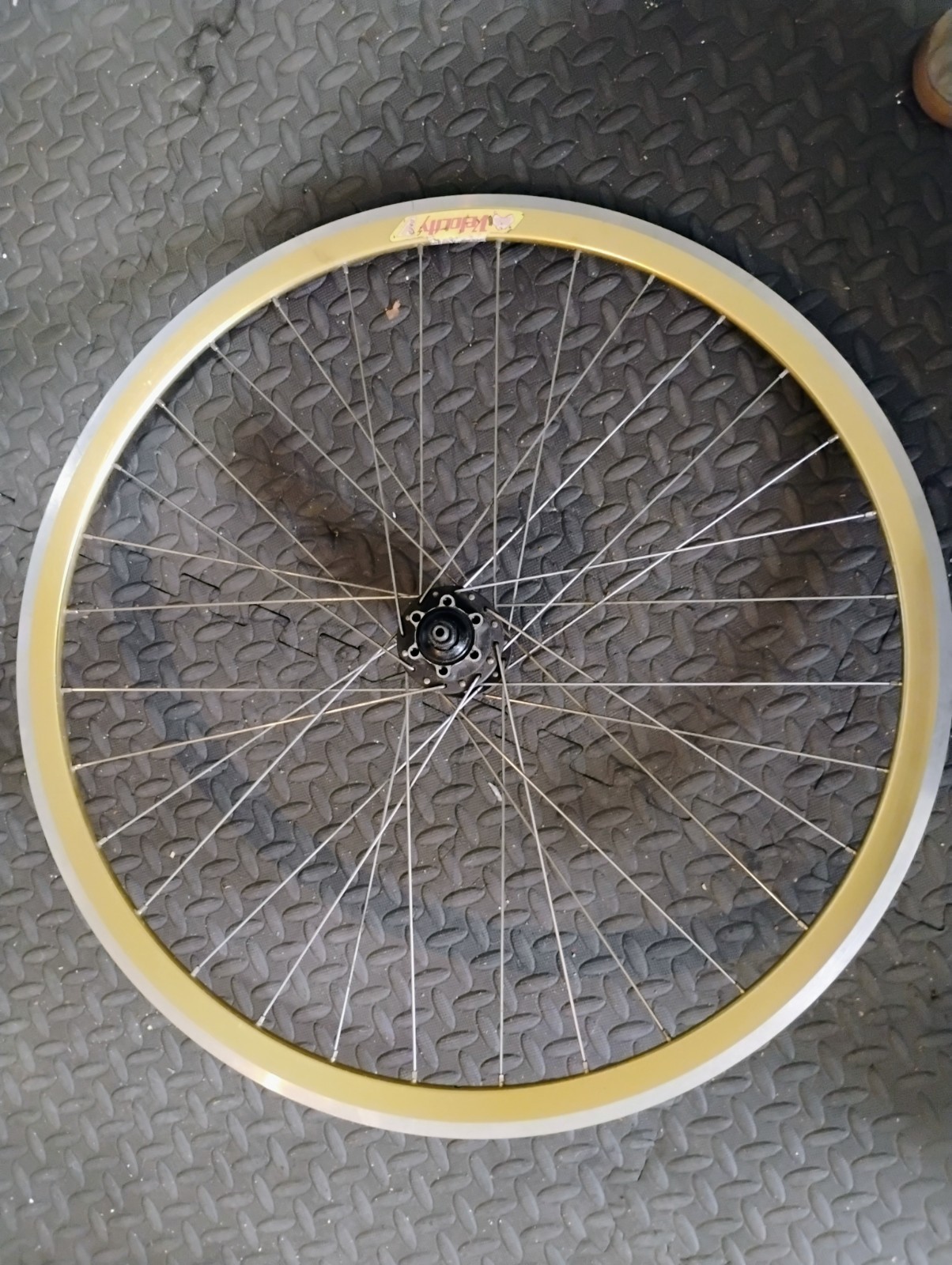 Velocity Deep V Laced To Shimano FH-M475 9-10spd 6bolt Disc DT Swiss Spokes