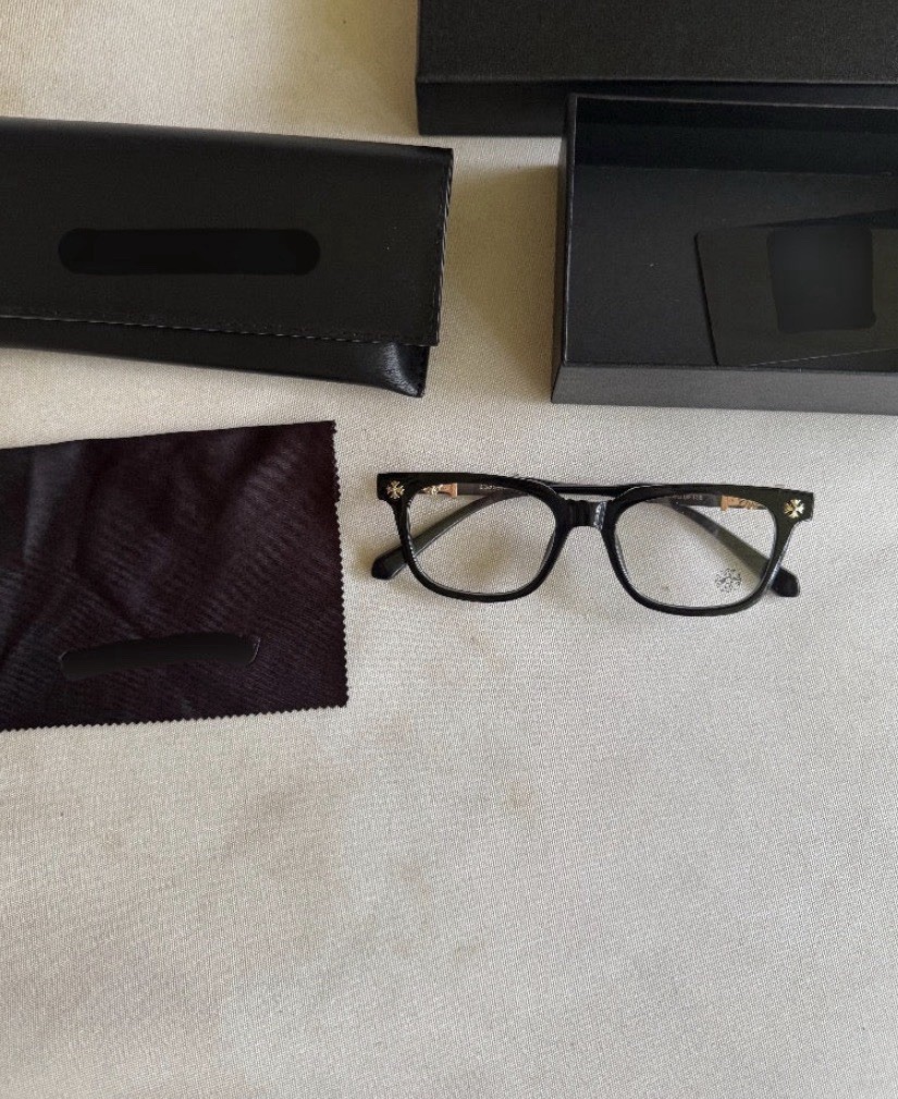 CHRODE HART BLACK FRAMES