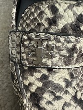 Authentic TORY BURCH Women  s SIZE 8 Beige Leather Kendrick Driving Loafers