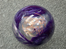 15 lbs 8 oz USED Storm REIGN ON bowling ball