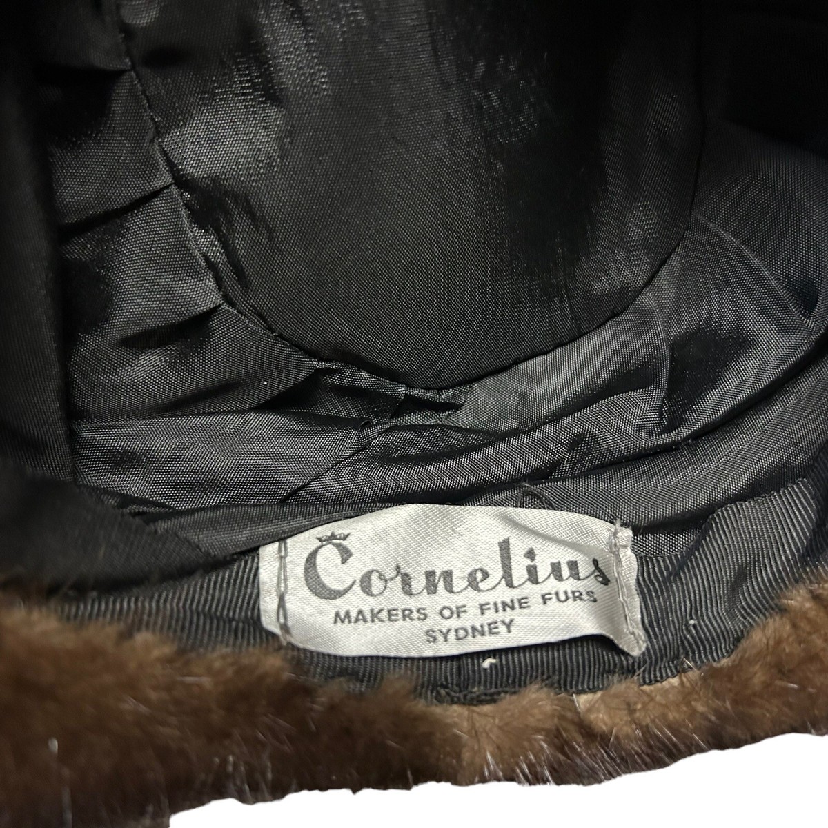 Vintage Cornelius Makers of Fine Furs Brown Mink Pillbox 50s  display picture 2