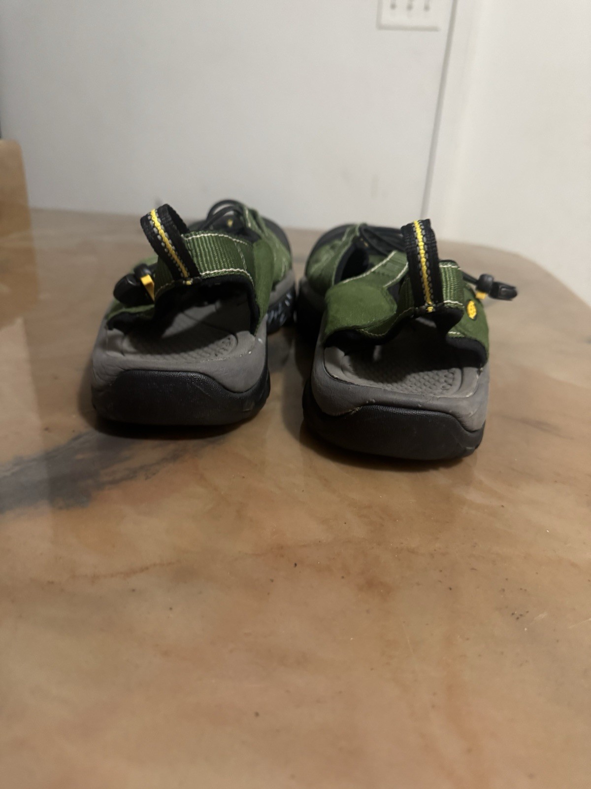 Scarpa sandalo uomo Keen Newport H2 taglia 9M verde trail escursionismo sport usata xq