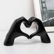 Small Heart Hands Statues Hand Love Sculpture Cute Decorative Home Decor Ornamen