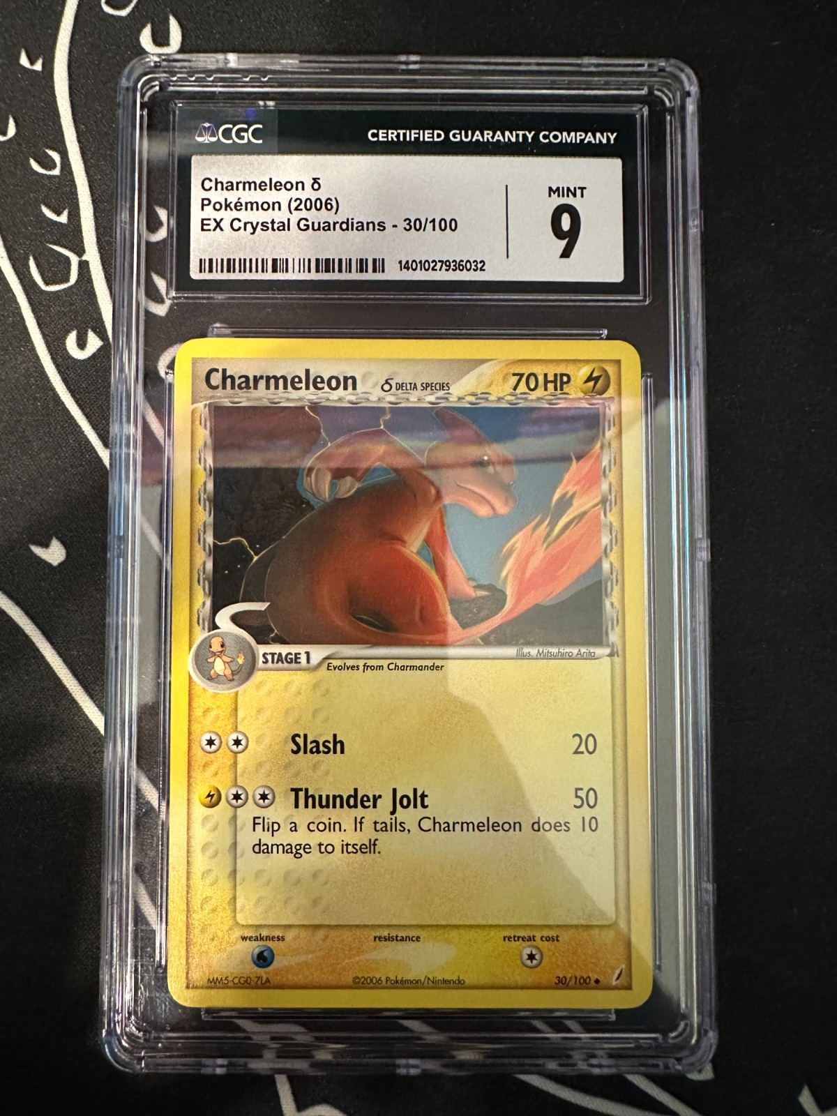 Charmeleon (Delta Species) 30/100 Crystal Guardians Regular CGC 9