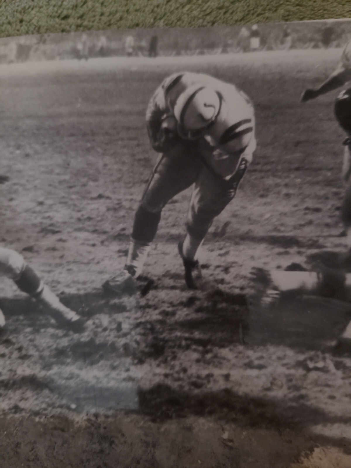 1958 ALAN AMECHE SCORES NFL FOOTBALL CHAMPIONSHIP TD PHOTO SUPERBOWL