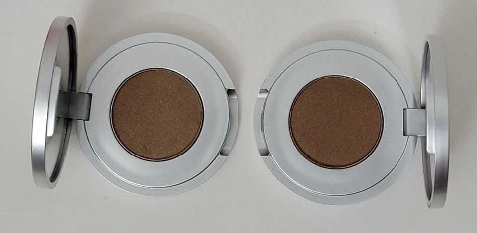 Paquete de 2 sombras de ojos Sue Devitt Silky Sheen 0,07 oz / 2 g cada una BIRMANIA (sin caja como en la foto) Foto 2 de 4