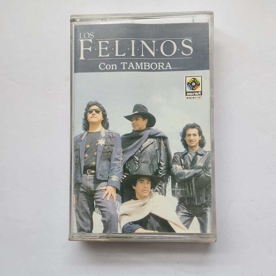 LOS HERMANOS VALENZUELA	LOS TRES GALLOS	4 CASSETS Foto 2 de 4