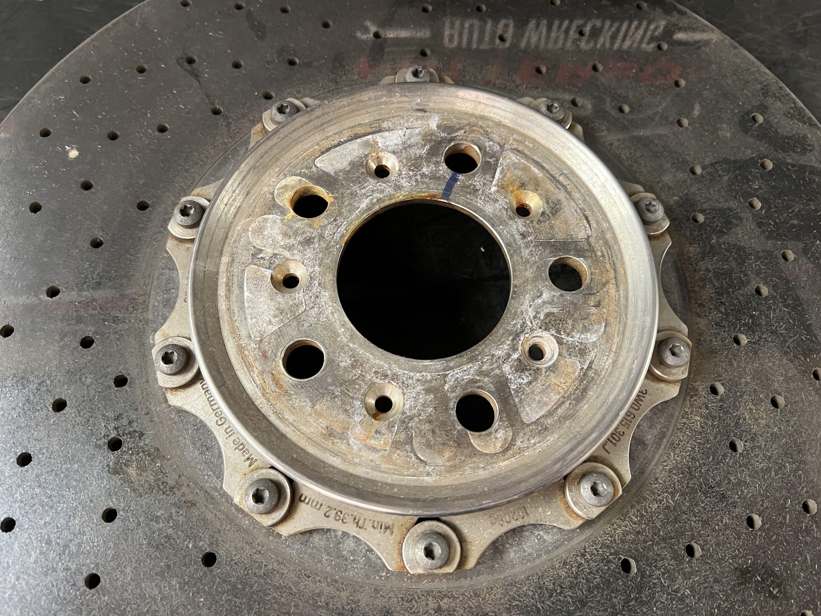 2007 BENTLEY CONTINENTAL GT DRIVER LEFT FRONT BRAKE CERAMIC ROTOR ID# 3W0615301J